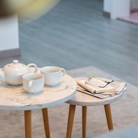 Lovelystay - Boavista Cozy Apartment Порту Экстерьер фото